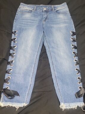 For The Republic Denim Size 32 With Black Ribbon Tie Up The Sides